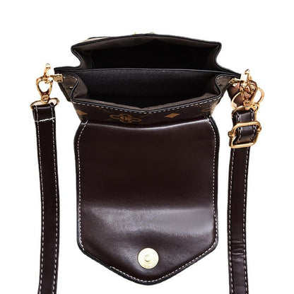 Chic and Versatile Crossbody Handbag with Elegant Letter Print and Adjustable Strap